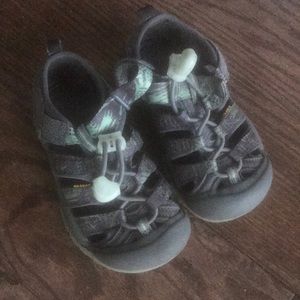 Kids Keen water shoes